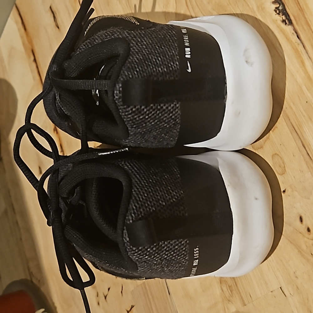 Women's Nike Flex RN size 9 - Picture 5 of 5